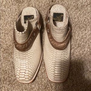 Freebies slip on white snake booties